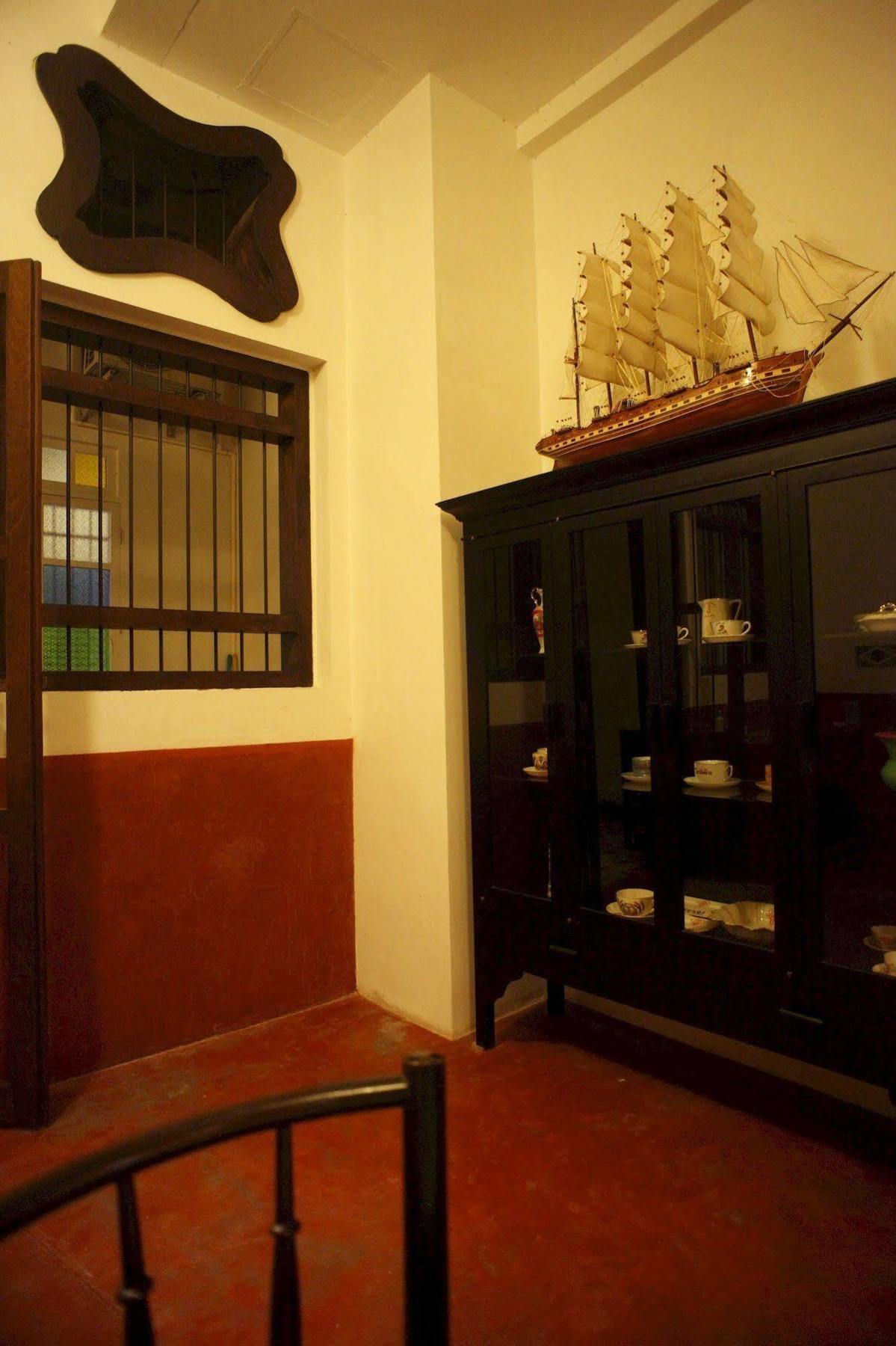 99 Oldtown Boutique Guesthouse Sha Extra Plus Phuket Bagian luar foto